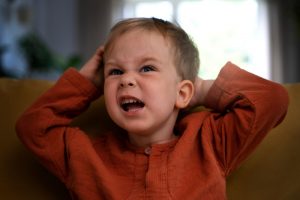 How to Handle Tantrums in Children