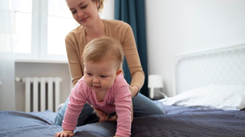 How to Stop Acidic Poop in Babies